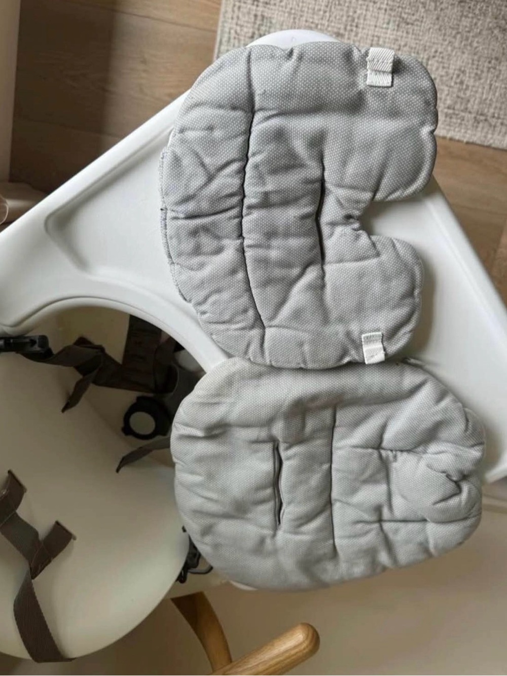 Stokke Steps - seat, cushion & tray - Picture 3 of 6